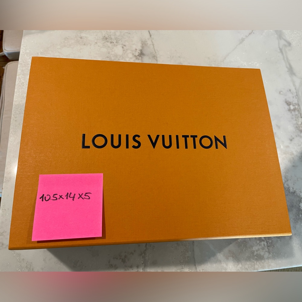 Authentic Louis Vuitton Box + Duster (BRAND NEW)
10.5" x 14" x 5"
